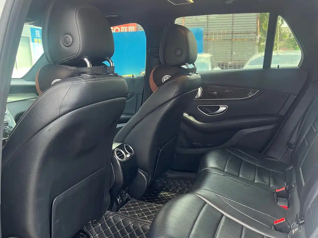 Mercedes-Benz GLC 2019 GLC 260 4MATIC