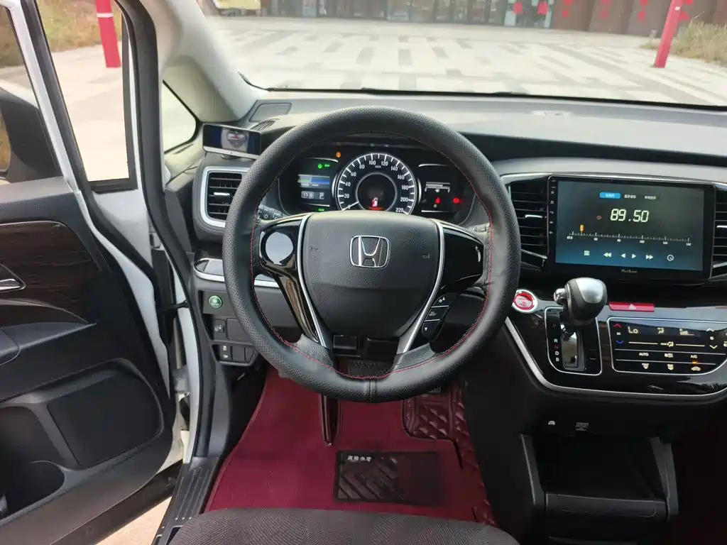 Honda Odyssey — миниатюра 3