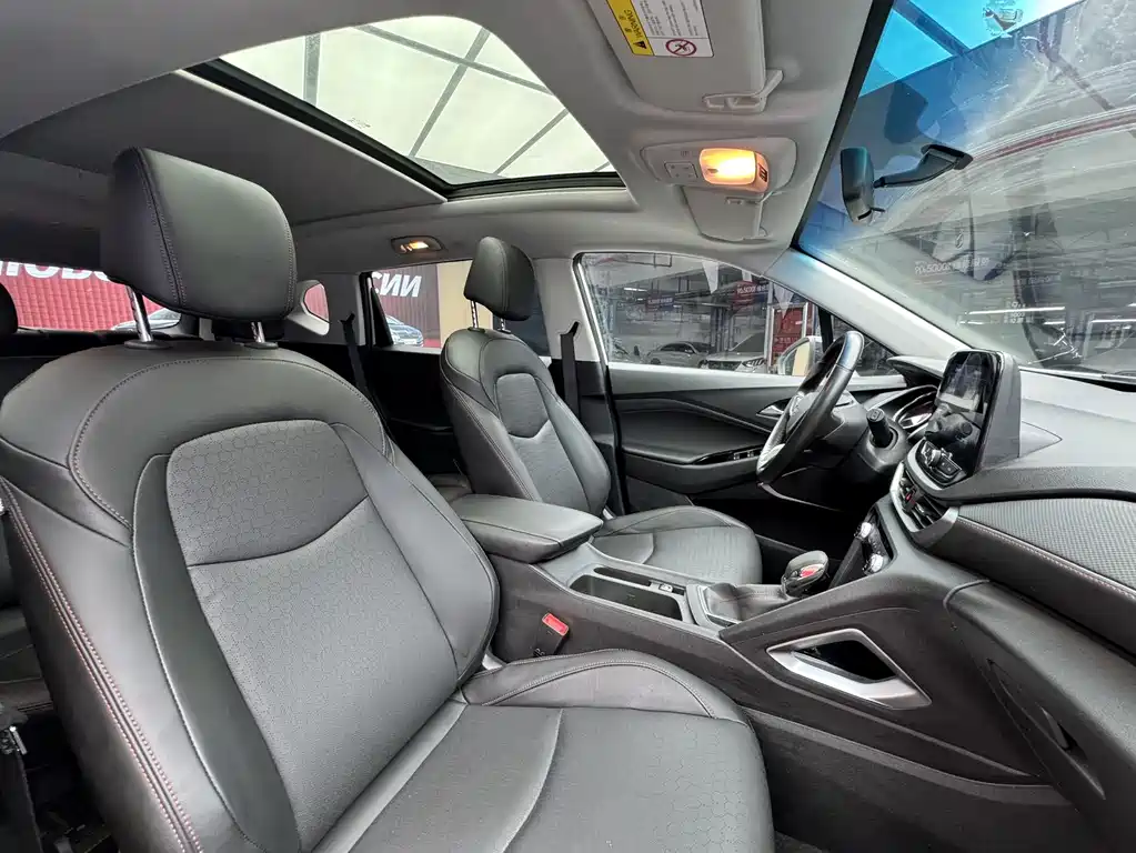 Chevrolet Volando — миниатюра 19