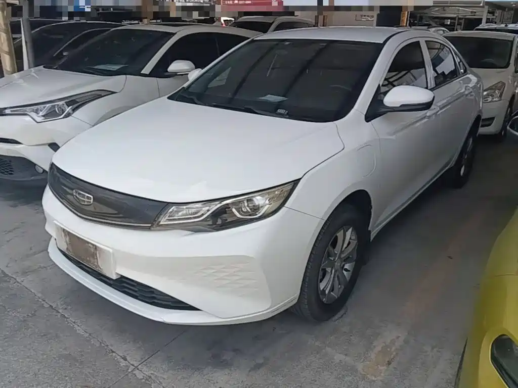 2023 Geely Emgrand - zdjęcie 1 z 25