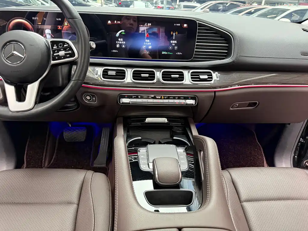 Mercedes-Benz GLE (Import) — миниатюра 16