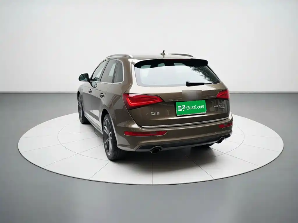 Audi Q5 (Import) — миниатюра 4