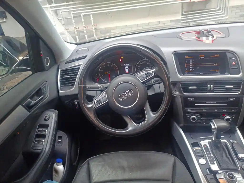 Audi Q5 (Import) — миниатюра 11