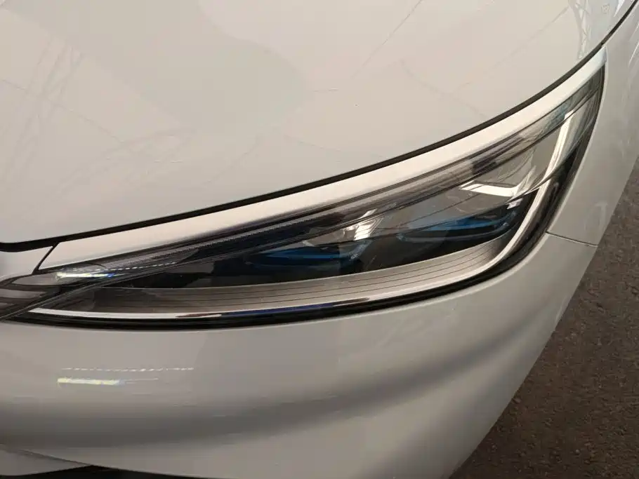 BYD Yuan Plus — миниатюра 5