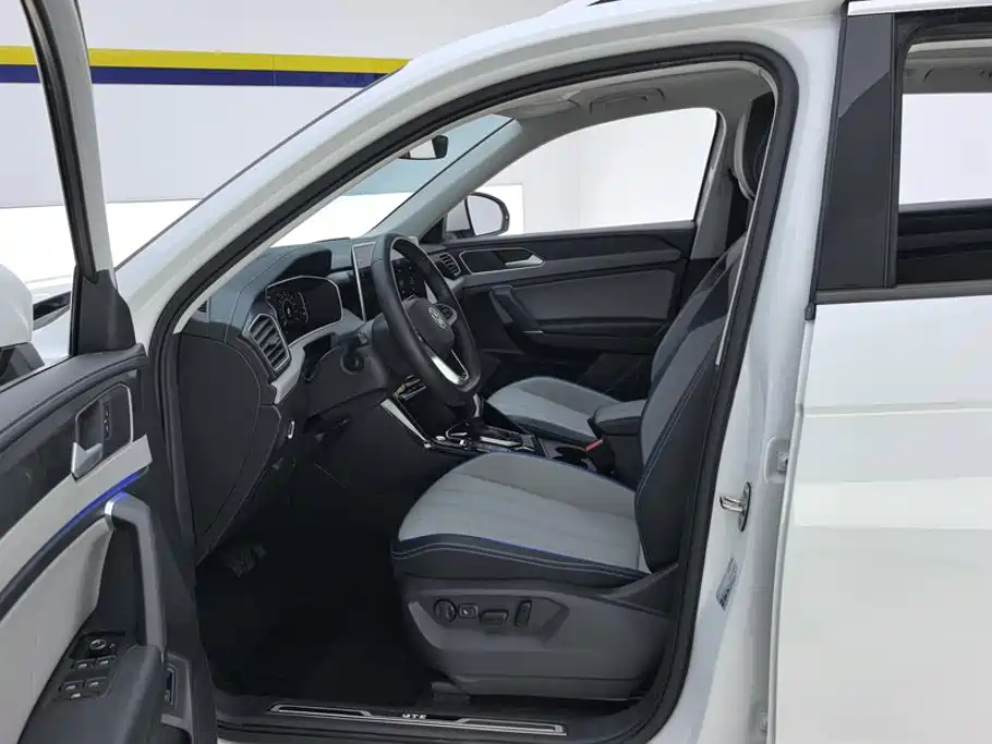 Volkswagen Tayron GTE — миниатюра 9
