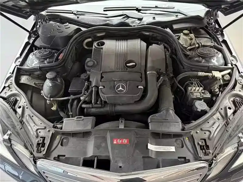 Mercedes-Benz E-Class (Import) — миниатюра 15