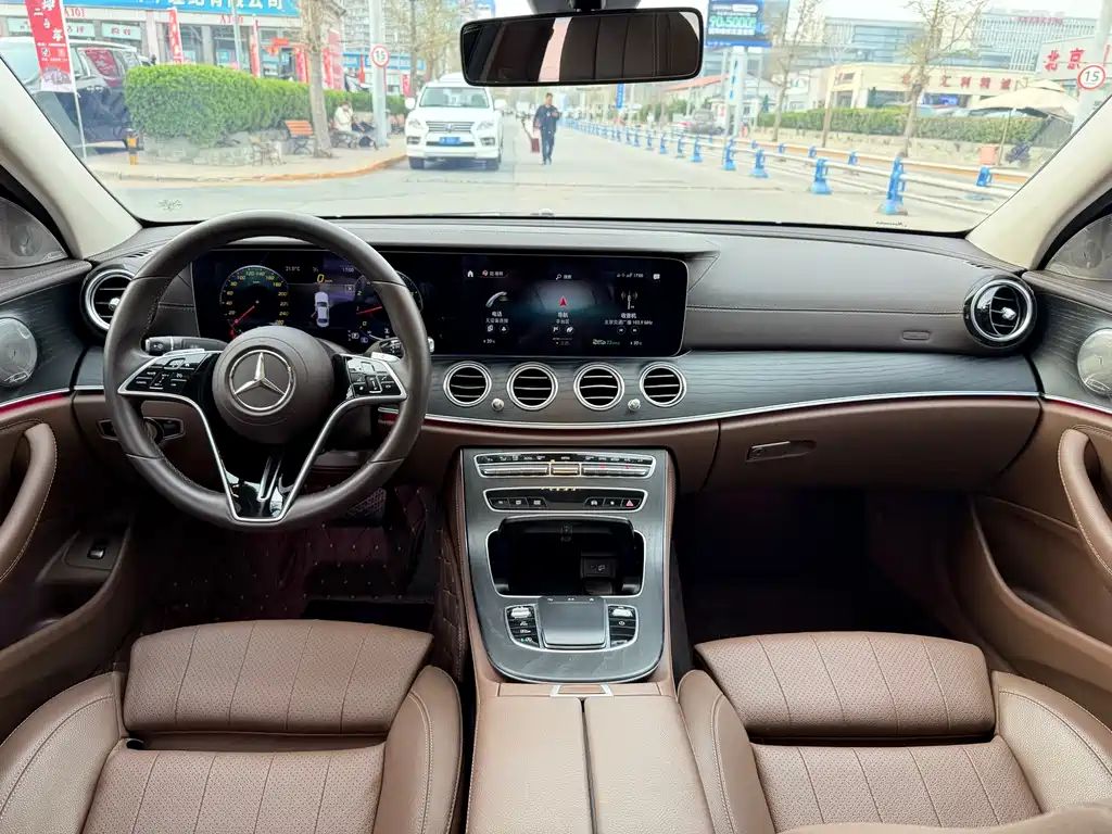 Mercedes-Benz E-Class E 2022 E 300 L Fashion