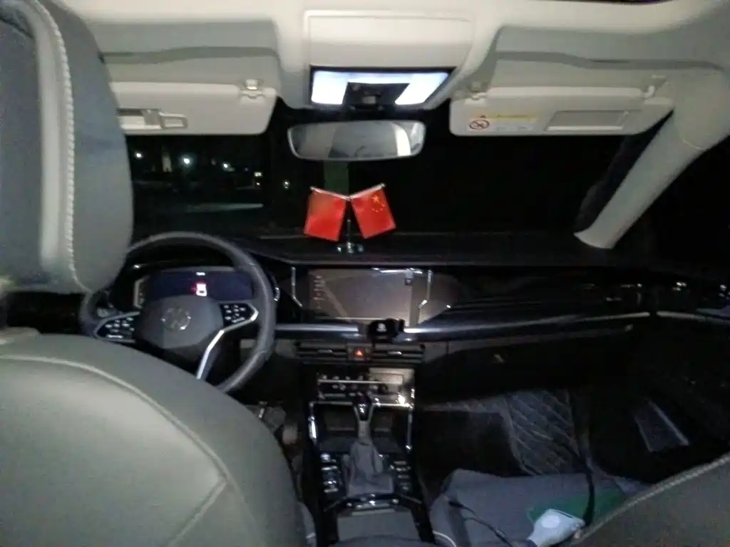 Volkswagen Passat — миниатюра 14