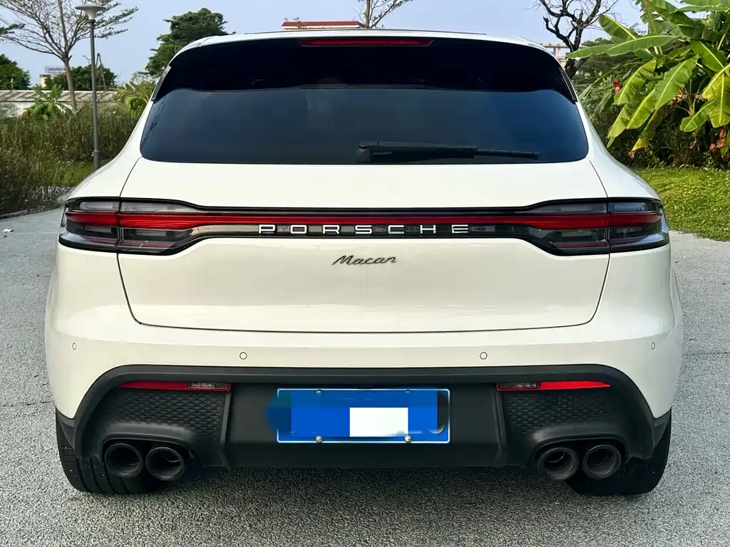 Porsche Macan — миниатюра 5