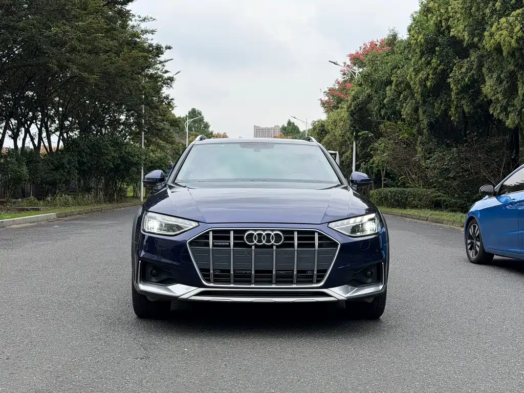 Audi A4 (Import) — миниатюра 2