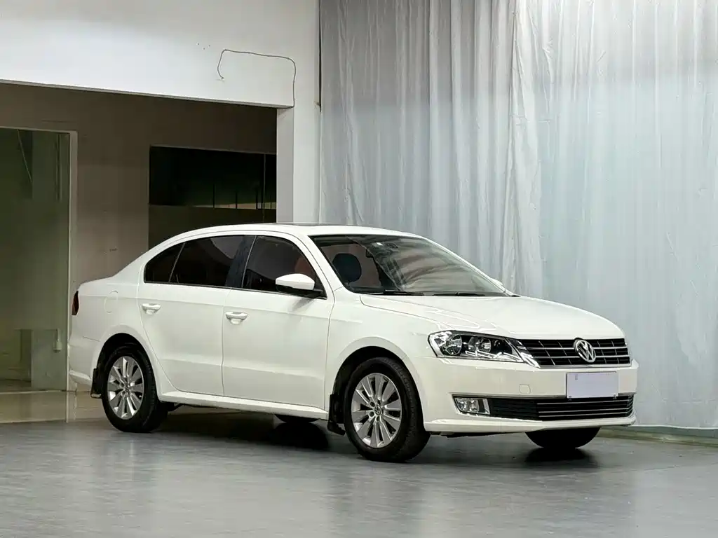 Volkswagen Lavida 2013 1.4TSI DSG Comfort