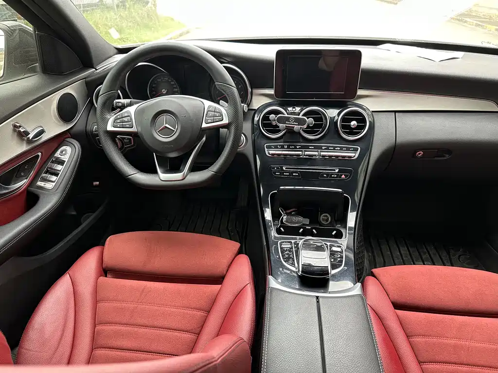 Mercedes-Benz C-Class — миниатюра 9