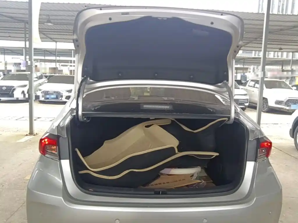 Toyota Corolla — миниатюра 19