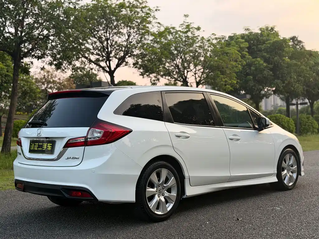 Honda Jade — миниатюра 18