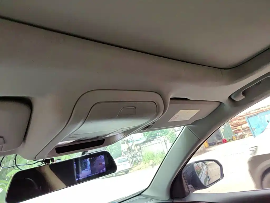 Chevrolet Equinox — миниатюра 18