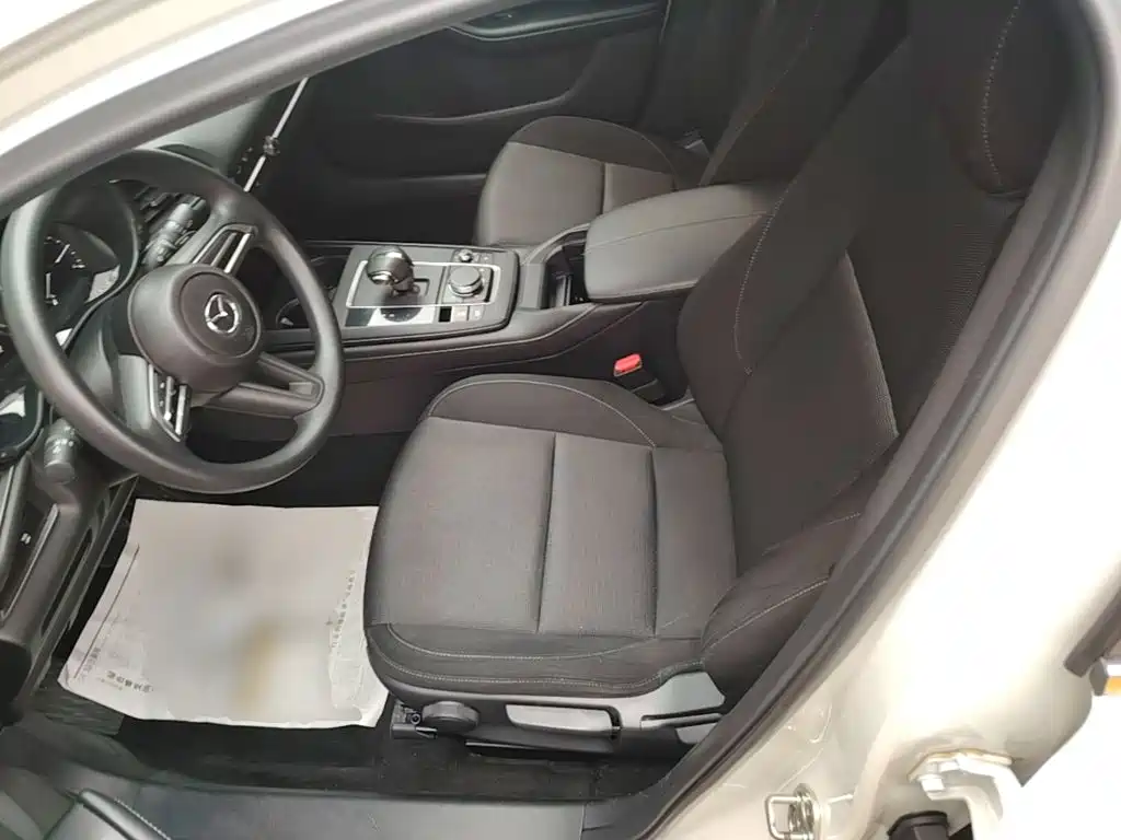 Mazda CX-30 EV — миниатюра 15