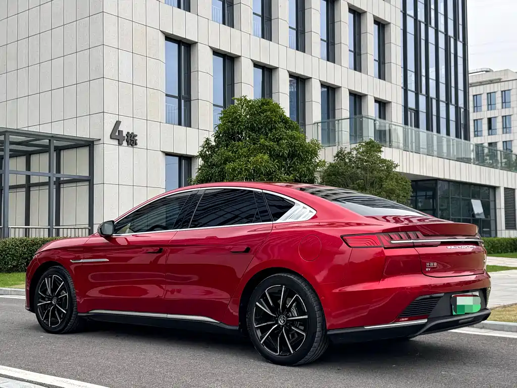 BYD Han — миниатюра 5