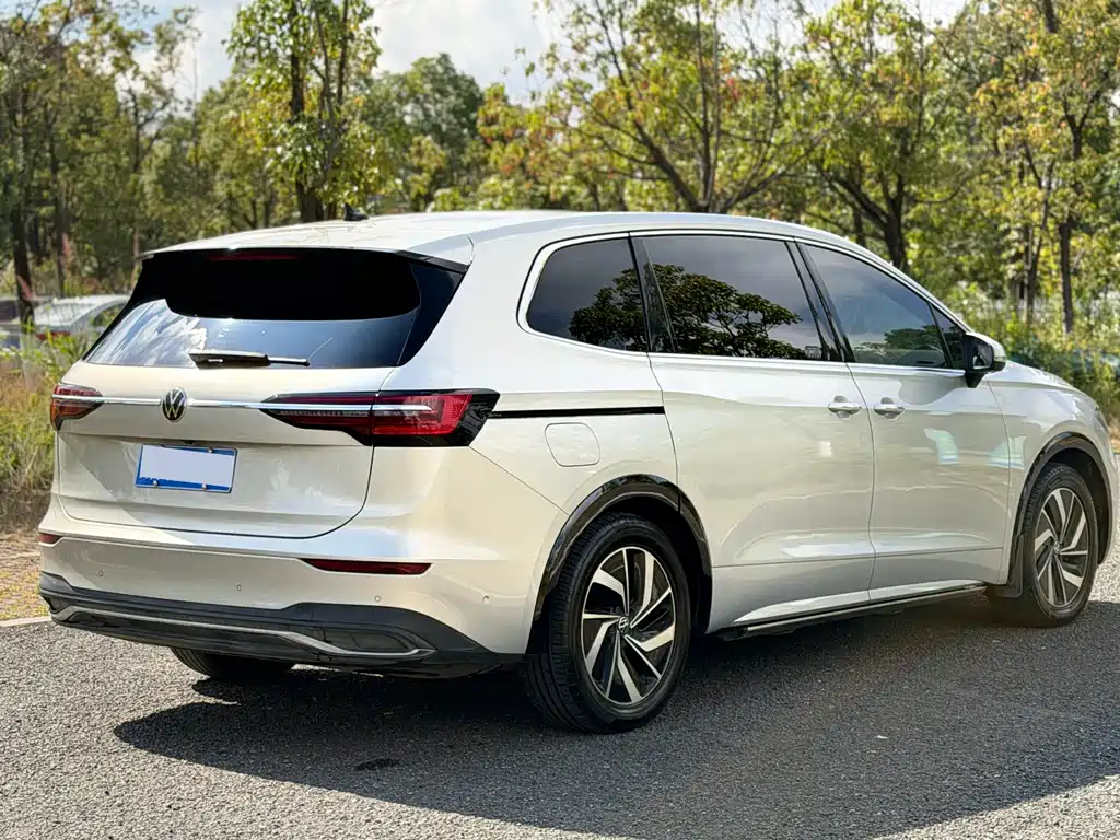 Volkswagen Viloran — миниатюра 4