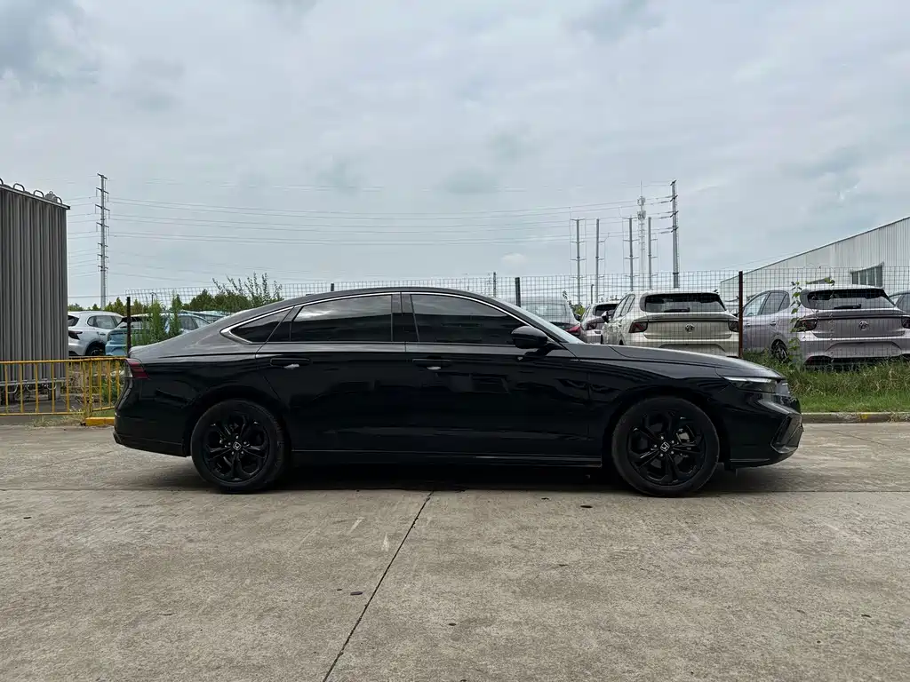 Honda Accord — миниатюра 4