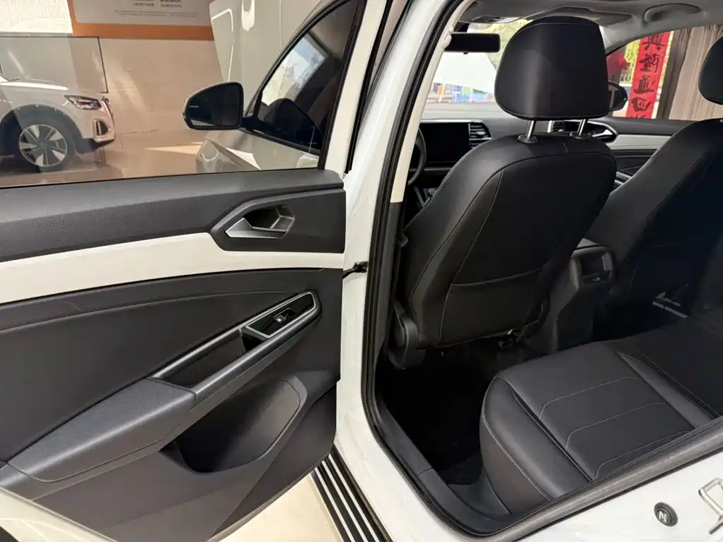 Jetta VS5 — миниатюра 17