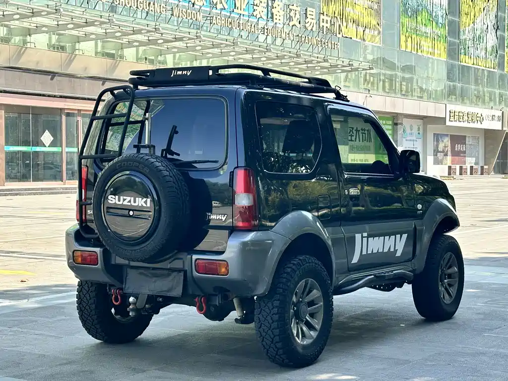Suzuki Jimny — миниатюра 12