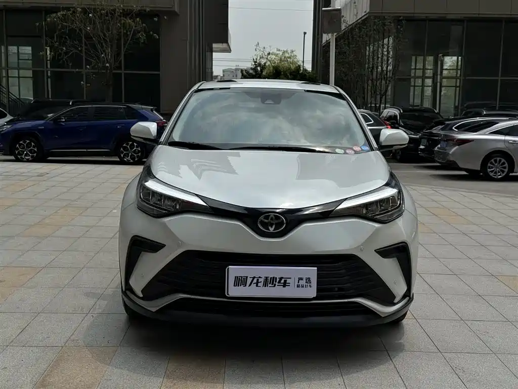 Toyota Izoa 2021 2.0L
