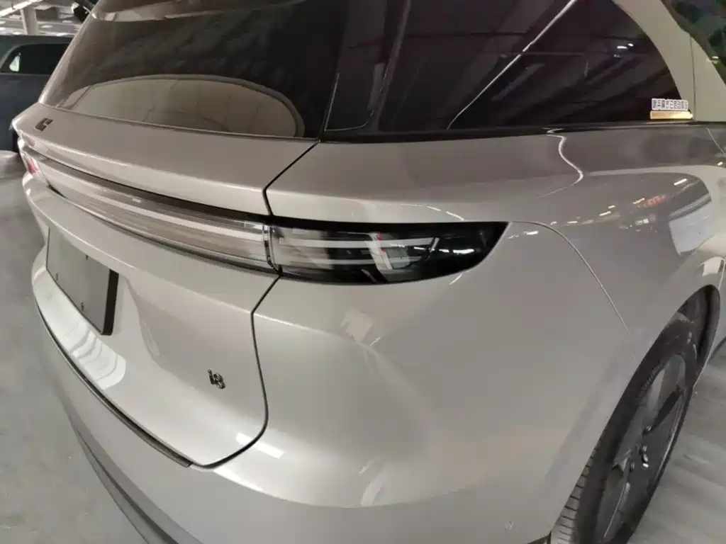 Li Auto Li i8 — миниатюра 8