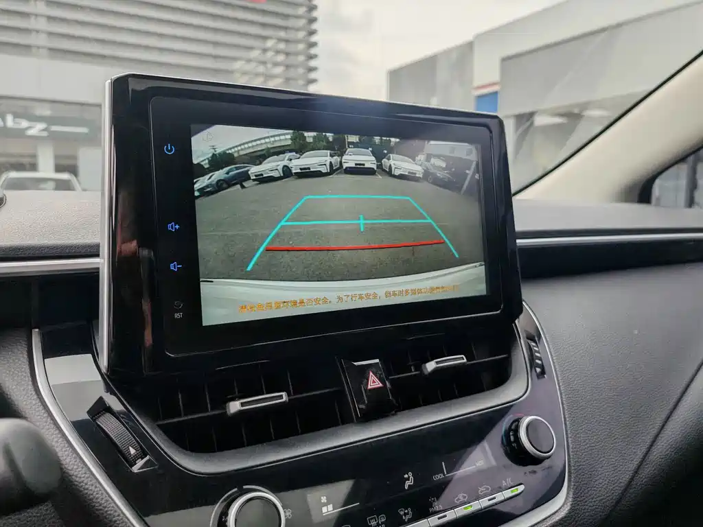 Toyota Corolla — миниатюра 13