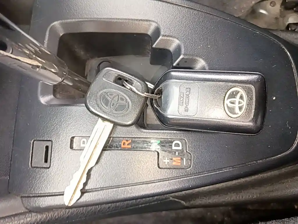 Toyota Yaris L — миниатюра 9