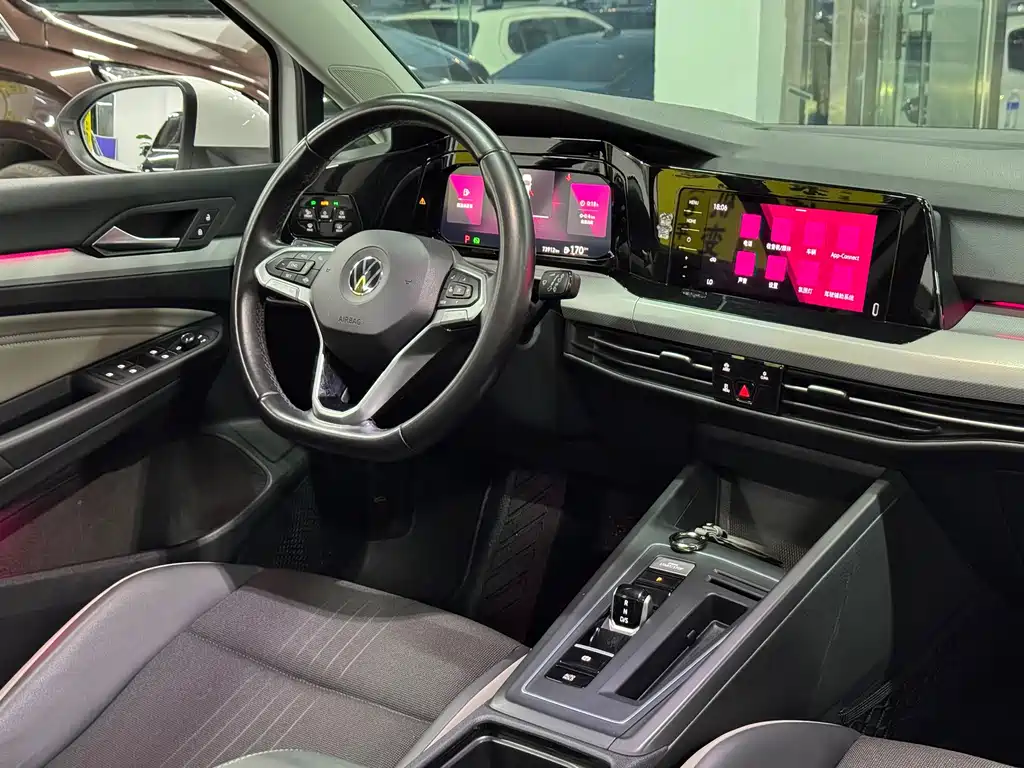 Volkswagen Golf — миниатюра 7
