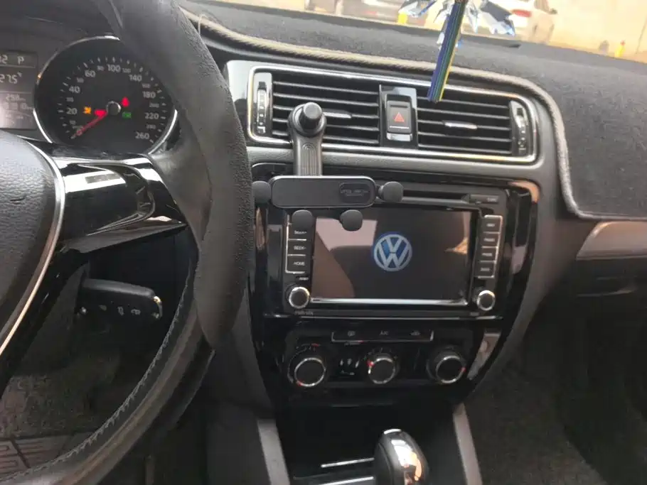 Volkswagen Sagitar — миниатюра 13