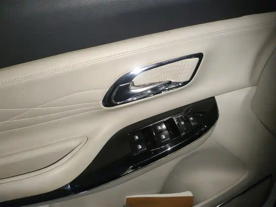 CHANGAN CHANGAN AUCHAN X7