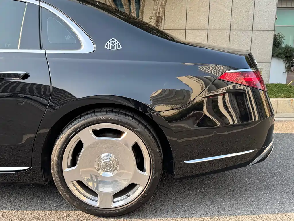 MERCEDES-BENZ MAYBACH S CLASS