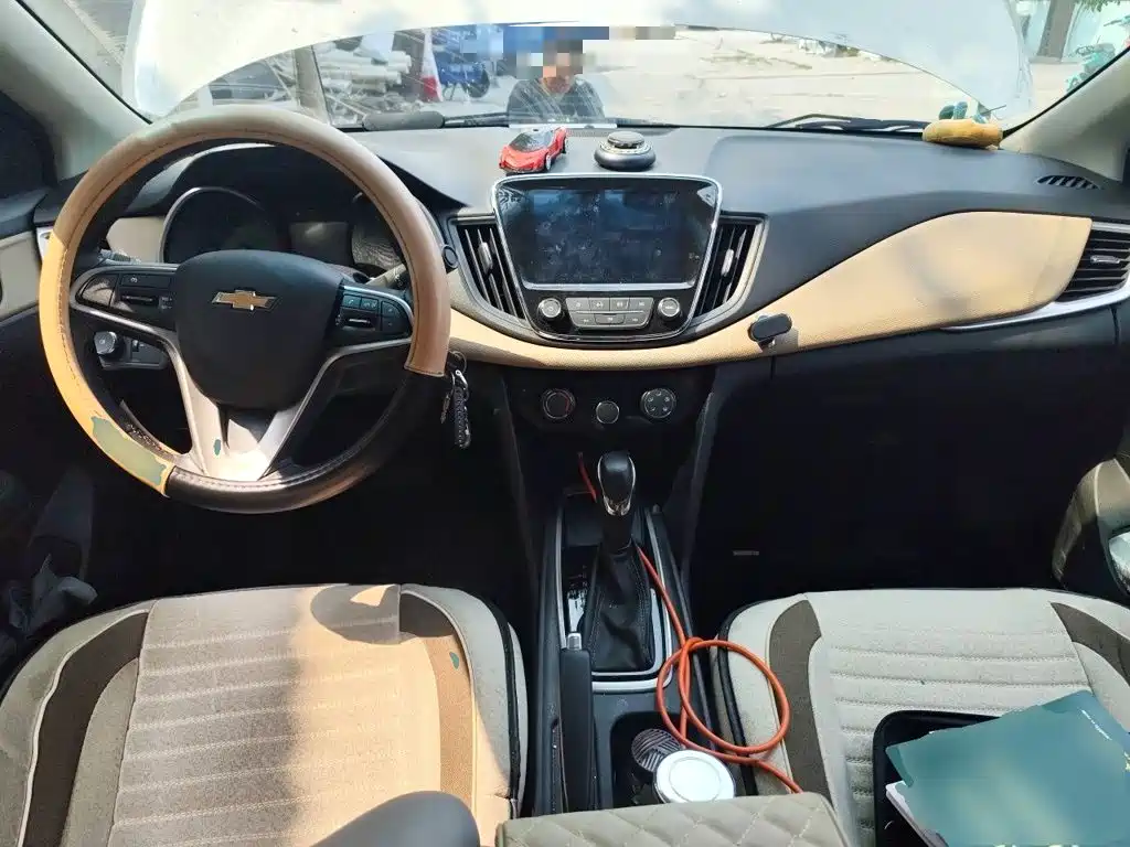 Chevrolet Monza — миниатюра 5