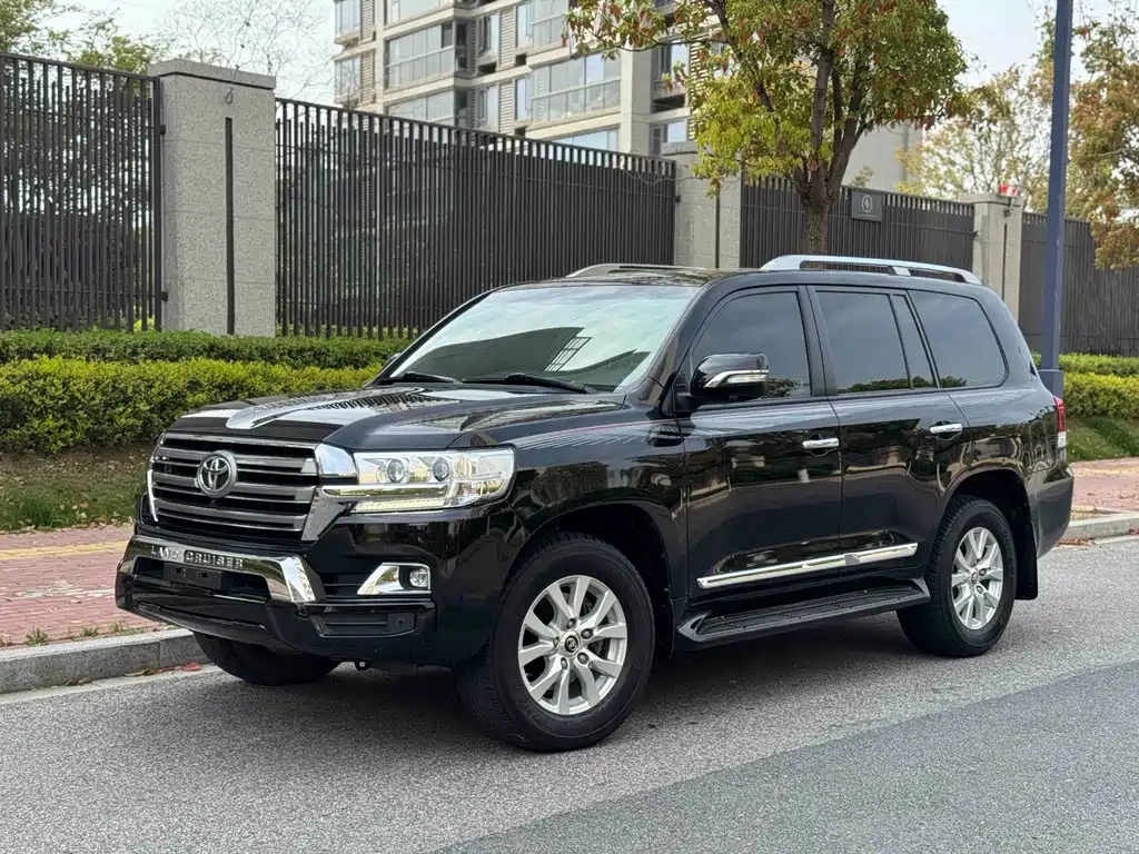 Toyota Land Cruiser 2019