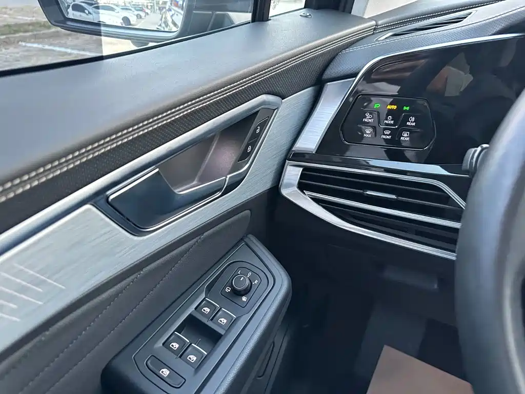 Volkswagen Talagon — миниатюра 23