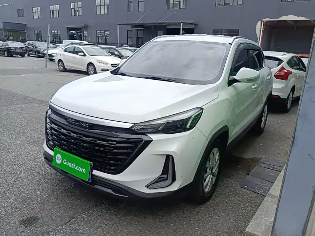 BAIC X3 — миниатюра 2