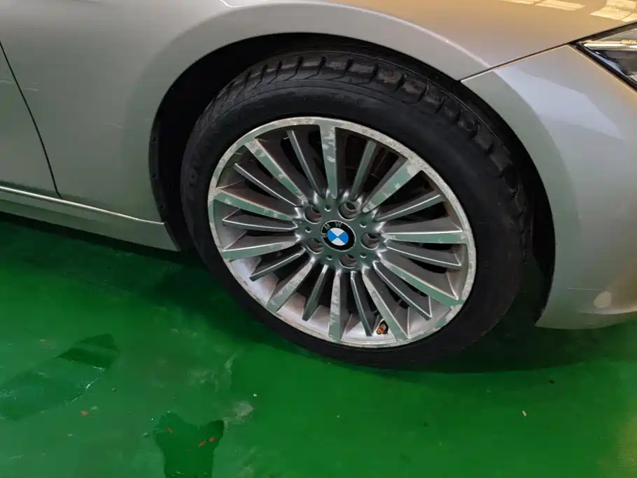 BMW 3 Series — миниатюра 6