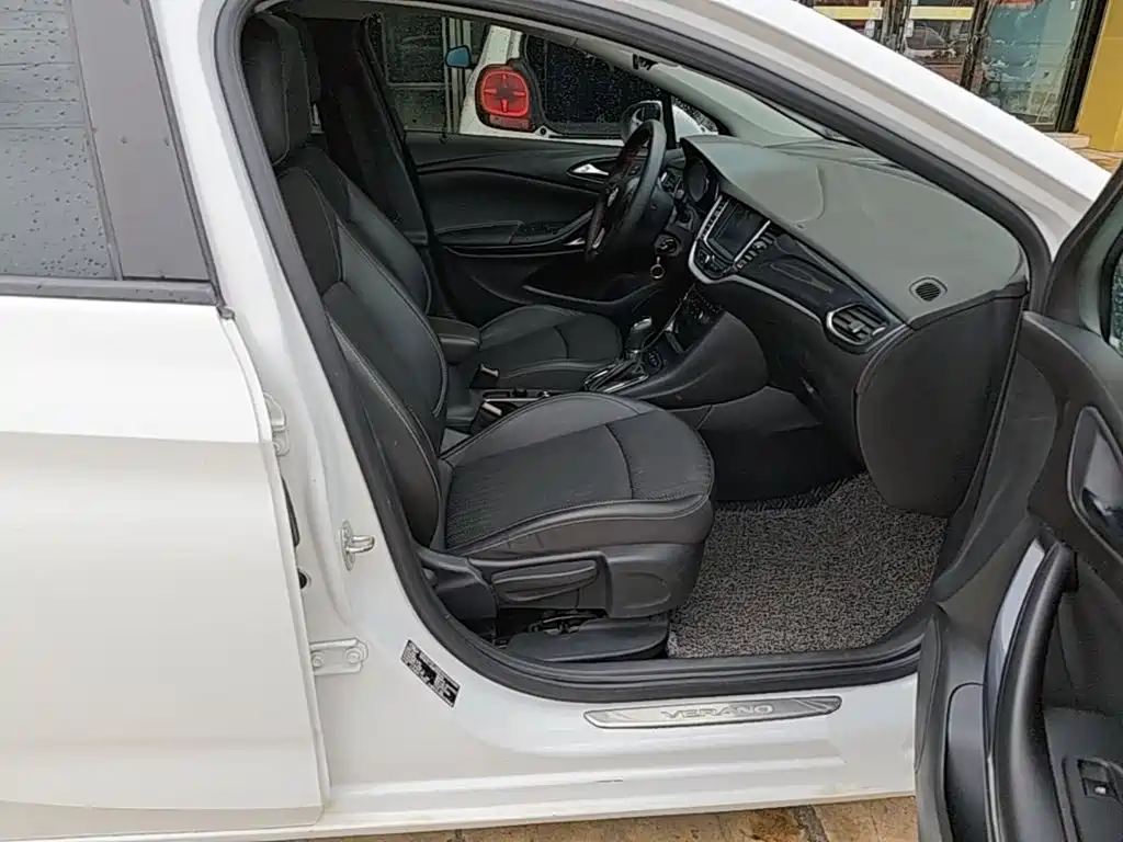 Buick Verano — миниатюра 25