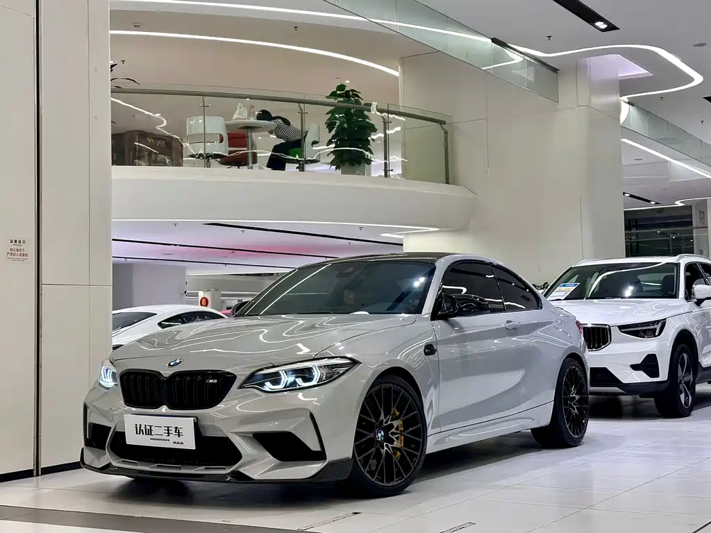 BMW M2