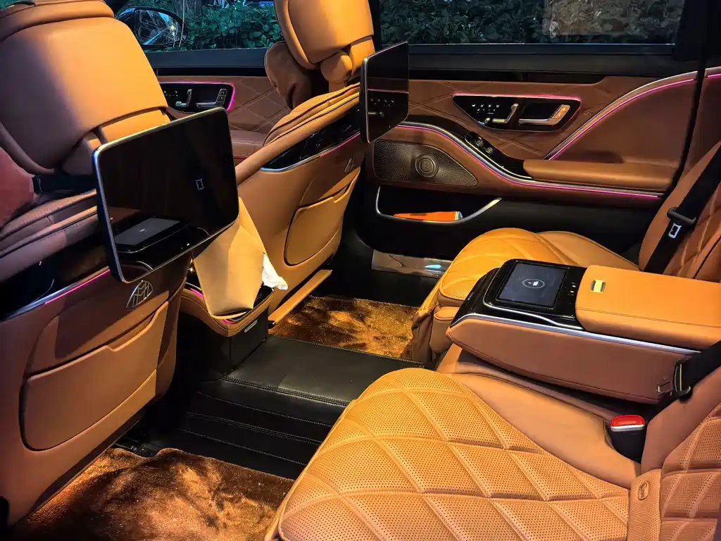 Mercedes-Benz S-Class — миниатюра 13