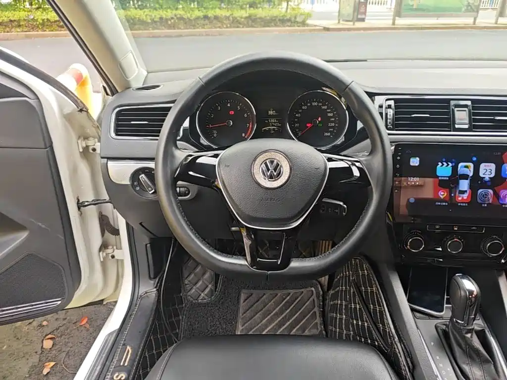 Volkswagen Sagitar — миниатюра 11