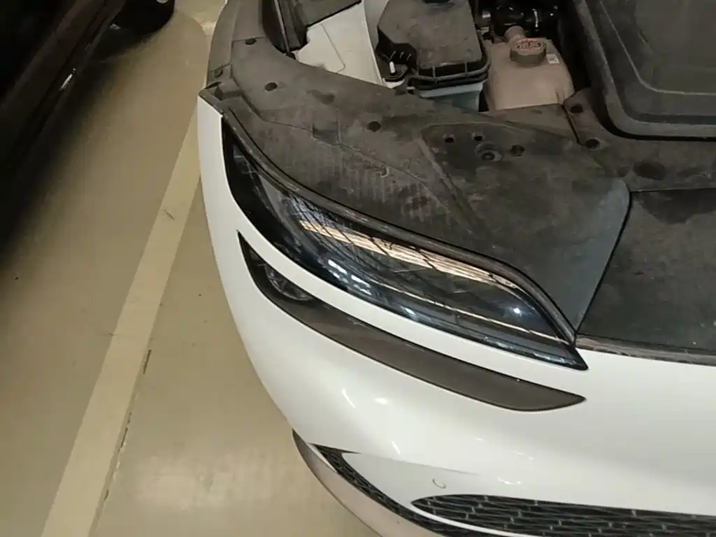 Genesis GV60 — миниатюра 11