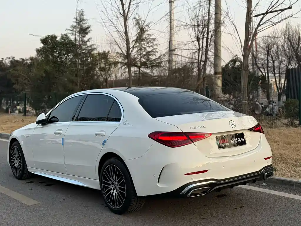 MERCEDES-BENZ C CLASS