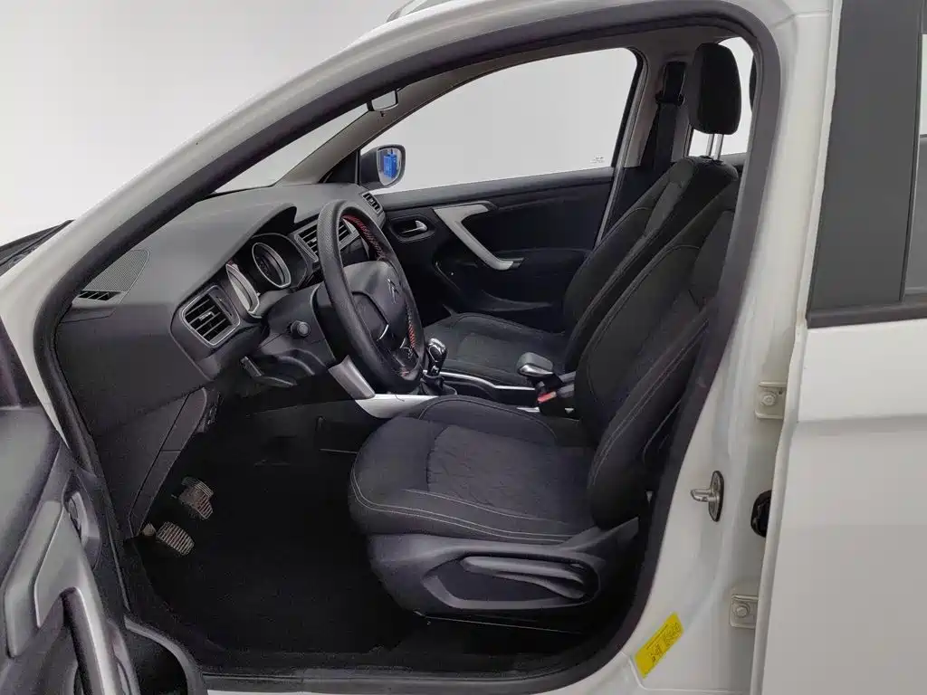 Citroen C3-XR — миниатюра 10