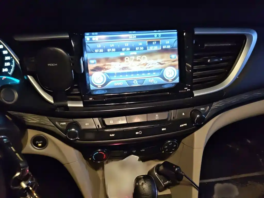 Buick Excelle — миниатюра 6