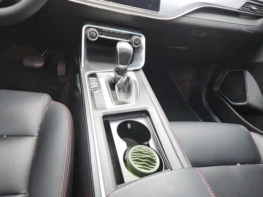 Geely Binrui — миниатюра 16