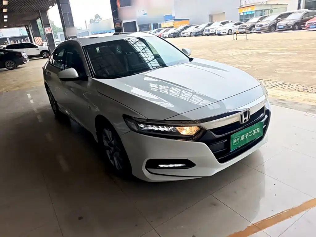 Honda Accord — миниатюра 4