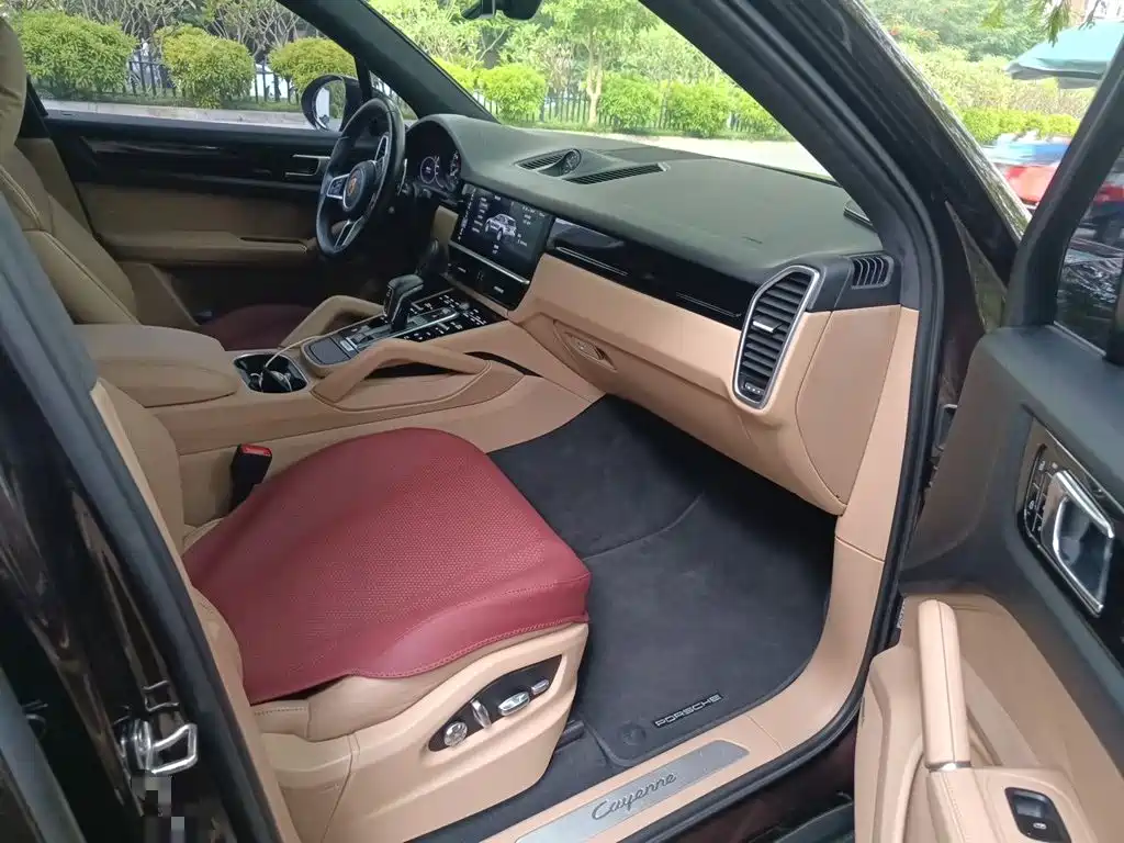 Porsche Cayenne Hybrid — миниатюра 19