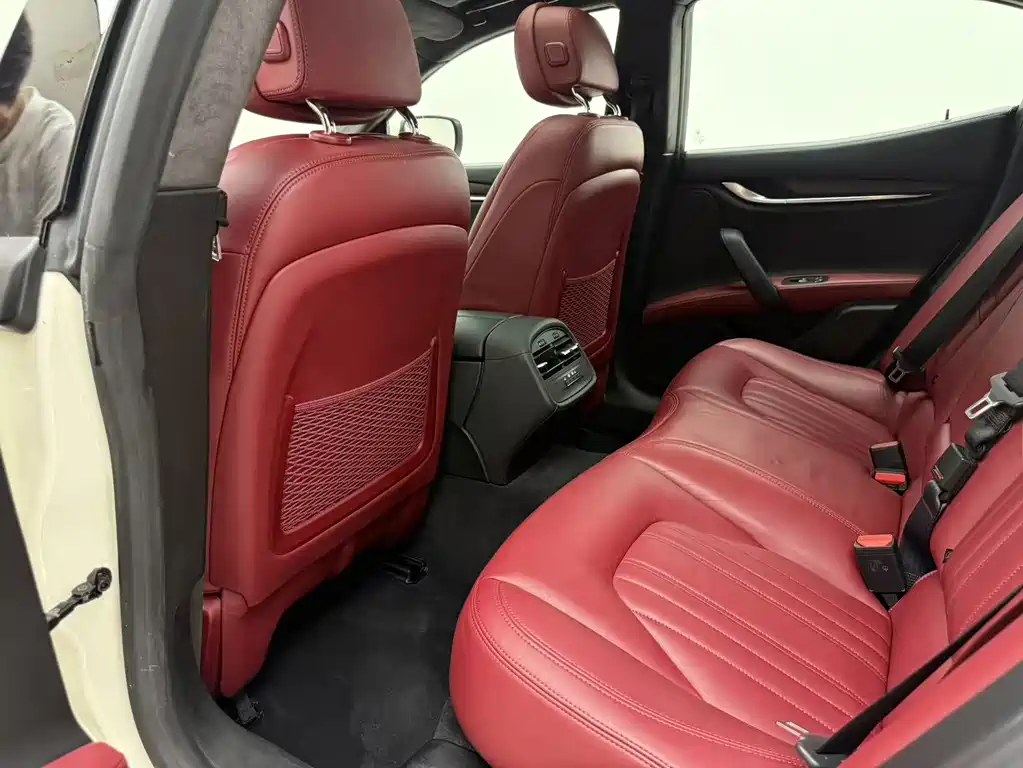 Maserati Ghibli 3.0T Standard Edition, фото 8